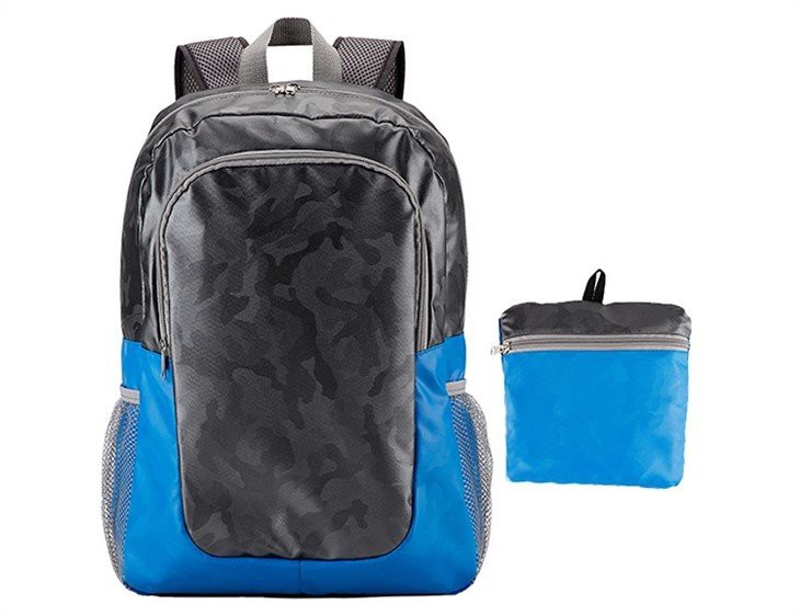 Boys polyester school bag with front pocket in blue color