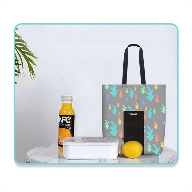 large capacity shoulder bag